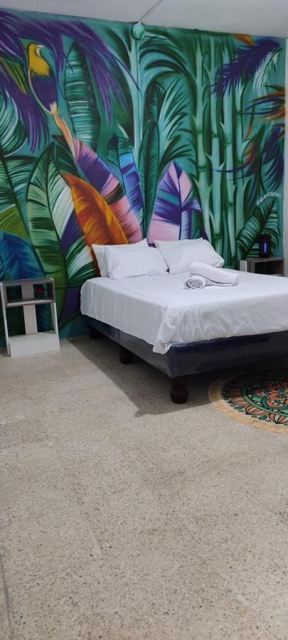 ホテル Garden House Puerto López エクステリア 写真