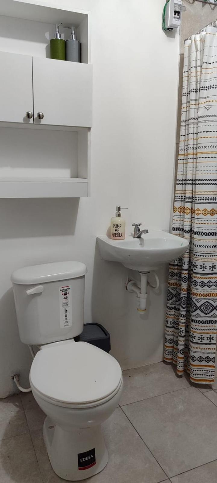 ホテル Garden House Puerto López エクステリア 写真