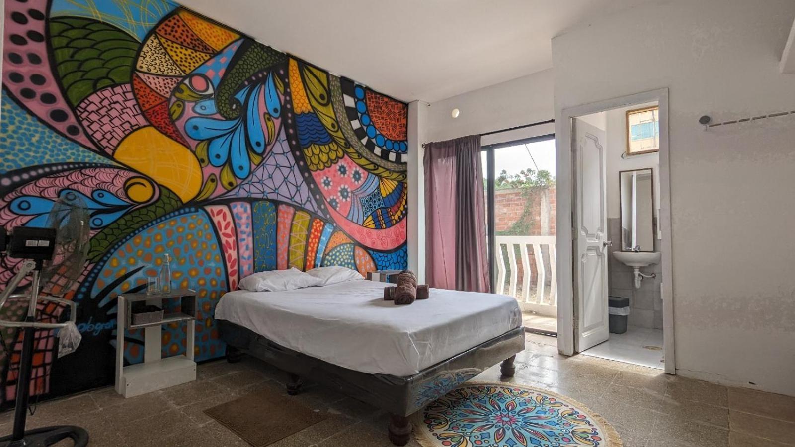 ホテル Garden House Puerto López エクステリア 写真